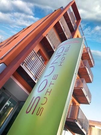 Sound Suite Hotel Riccione Exterior foto